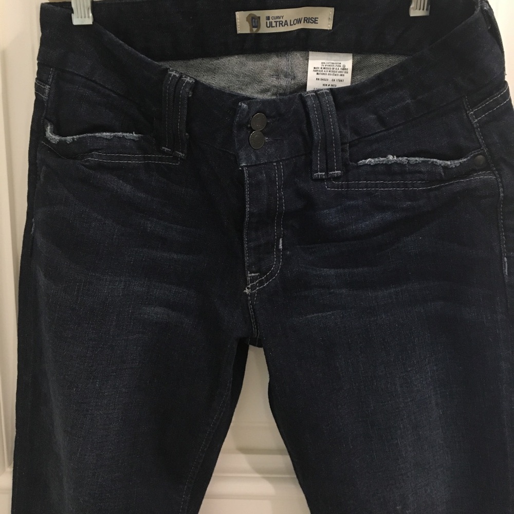 NEW GAP Ultra low rise Curvy bell bottom jeans 8